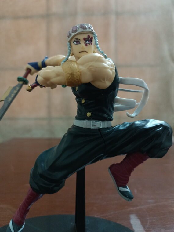 Tengen Uzui Premium Action Figure